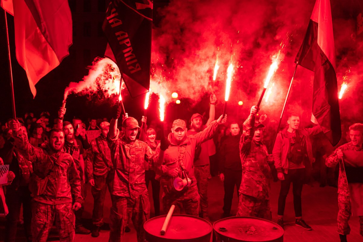 Наш народ хочет мира