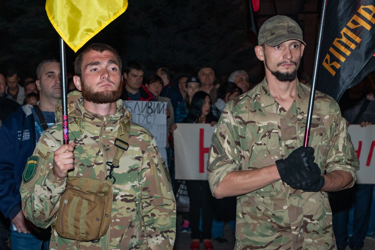 Ежедневно наших Героев продолжают убивать на фронте вопреки фейковым «перемириям», декларированным политикам