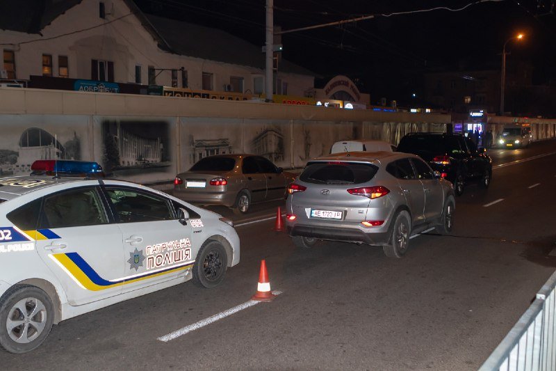 На месте работает полиция На месте работает полиция