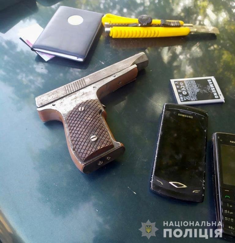 Негодяев задержали