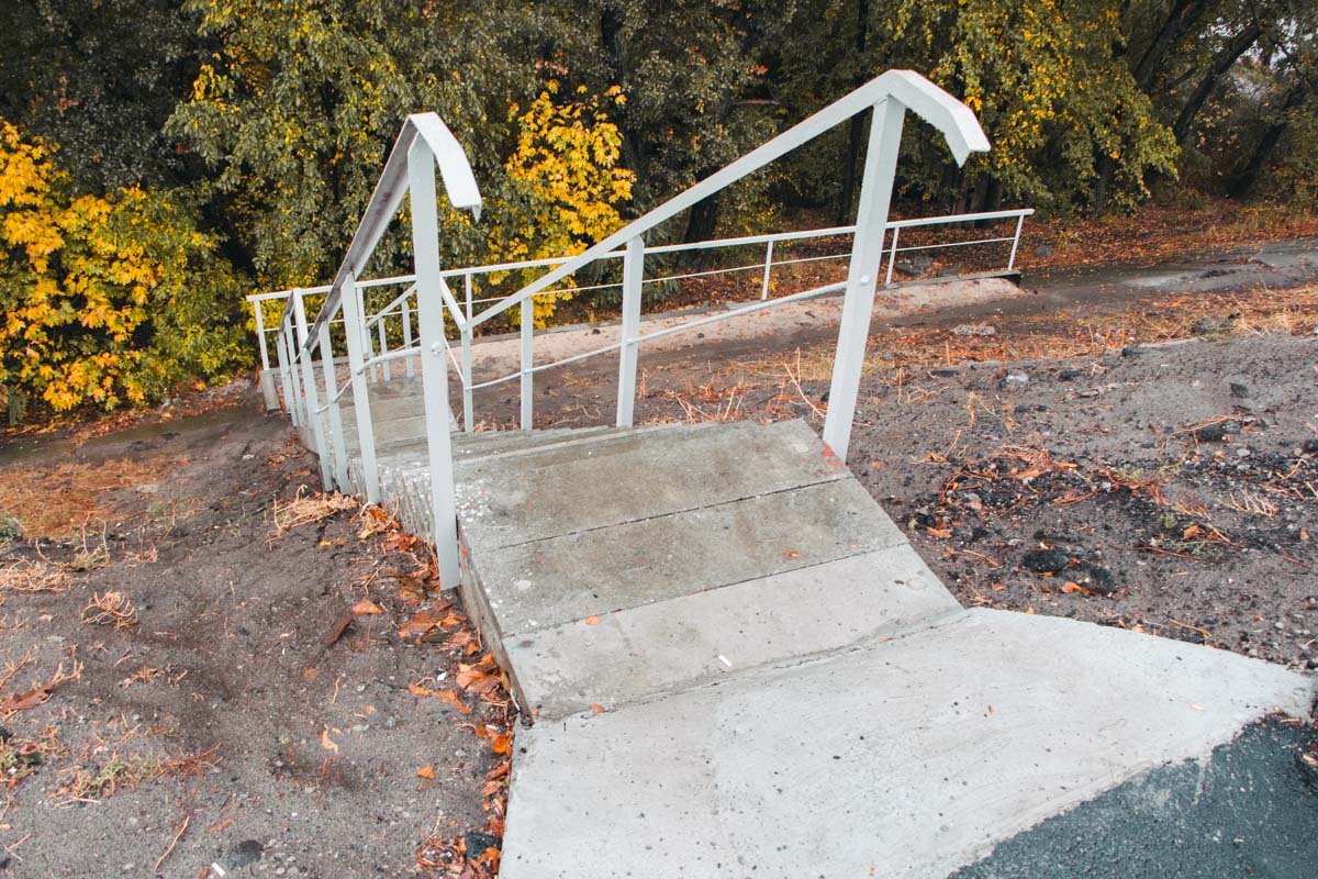 Появилась первая лесенка