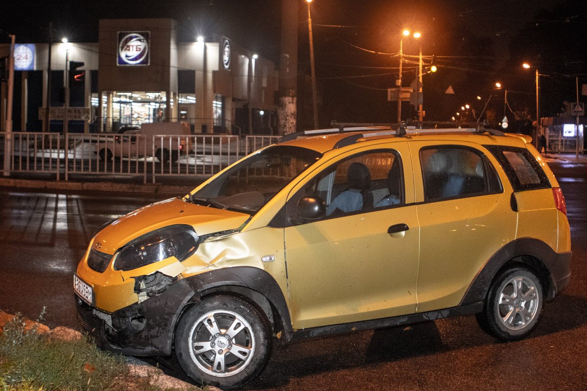 Авария произошла примерно в 23:30 Авария произошла примерно в 23:30