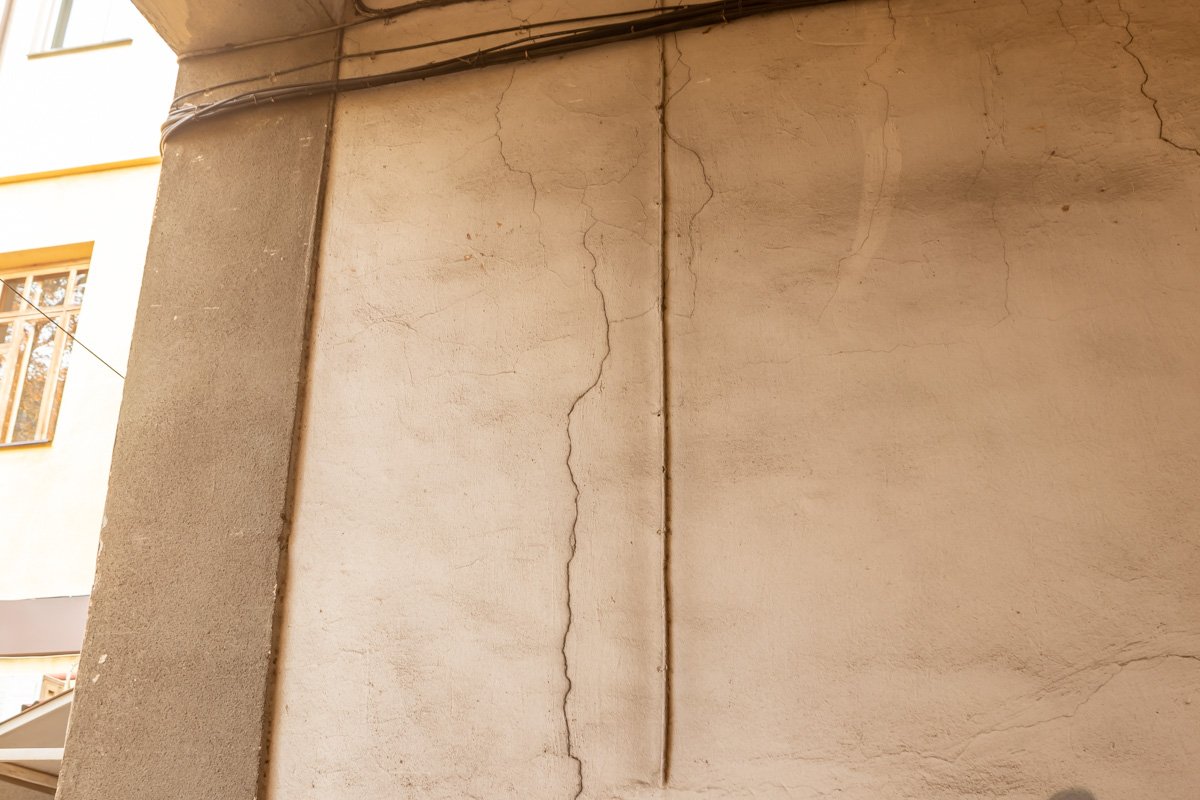 Разрушения везде Разрушения везде