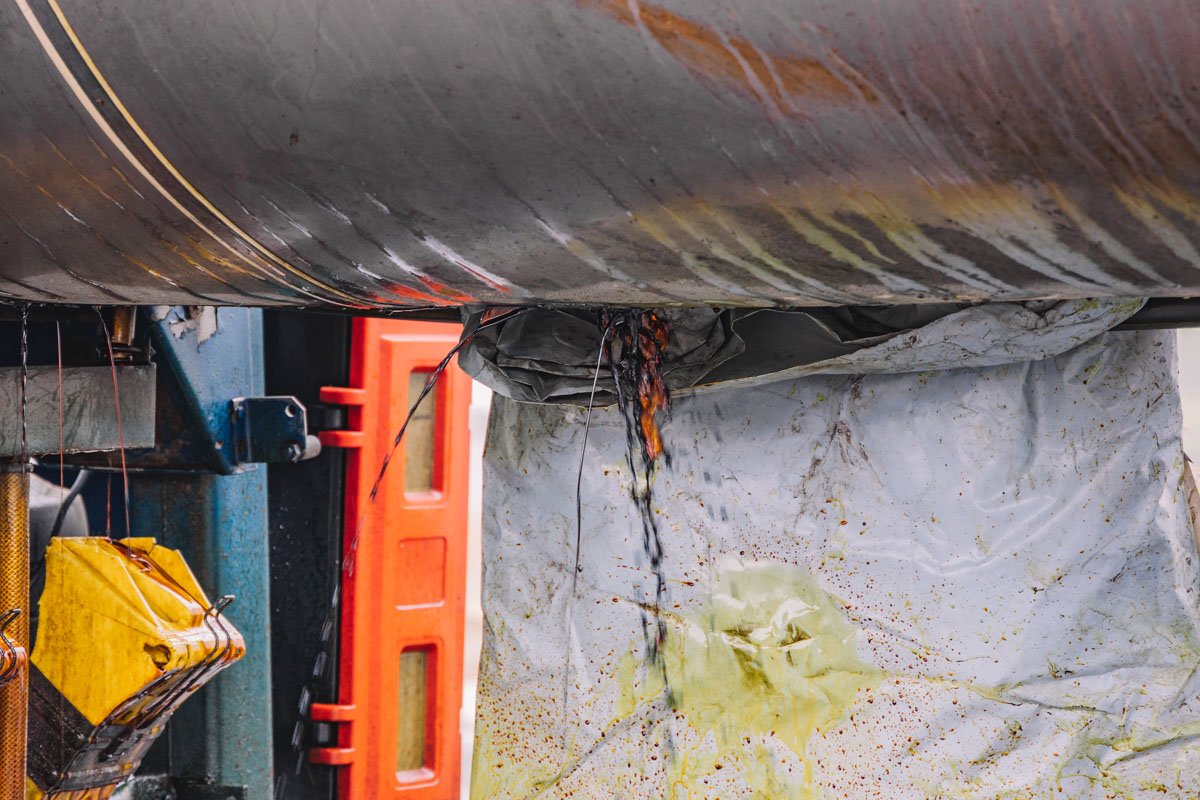 Жидкость, которой наполнена цистерна — хлорид железа Жидкость, которой наполнена цистерна — хлорид железа