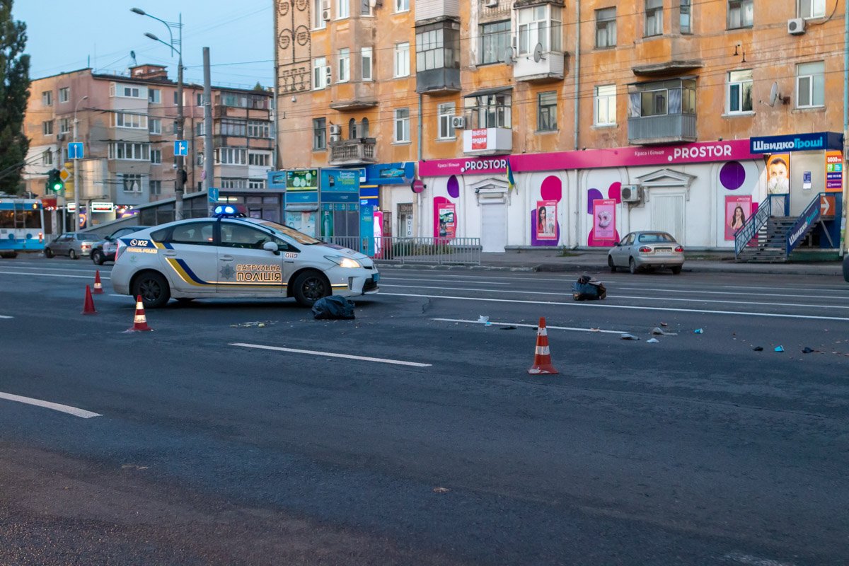 На место вызвали следователя по ДТП На место вызвали следователя по ДТП