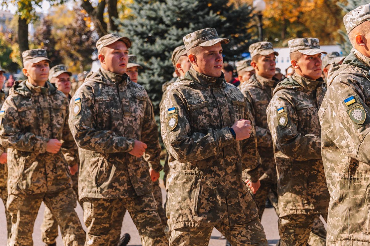 Украина гордится своими защитниками Украина гордится своими защитниками