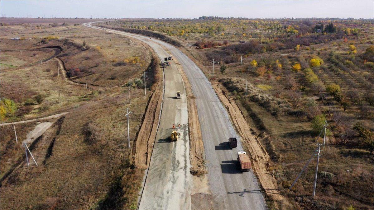 Объездная призвана в том числе разгрузить днепровские дороги от габаритного транспорта Объездная призвана в том числе разгрузить днепровские дороги от габаритного транспорта