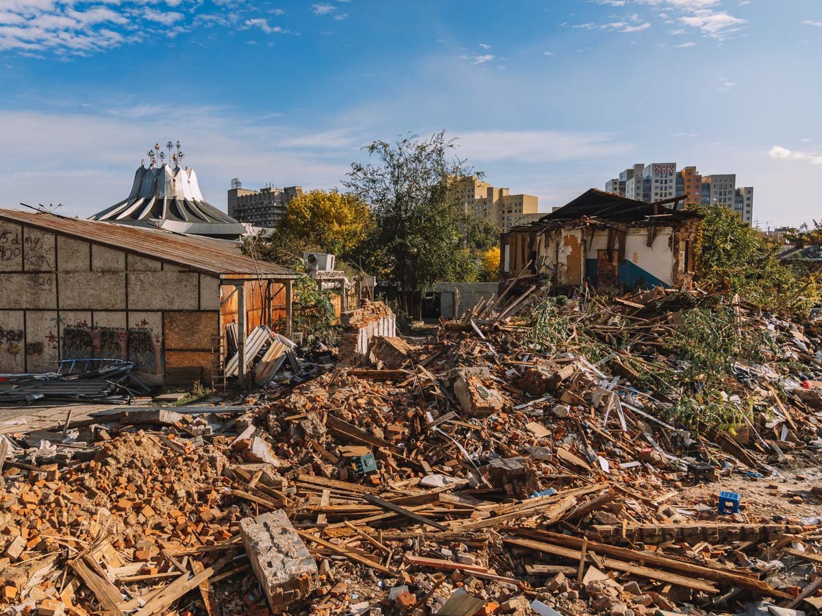 Все дома снесли  Все дома снесли