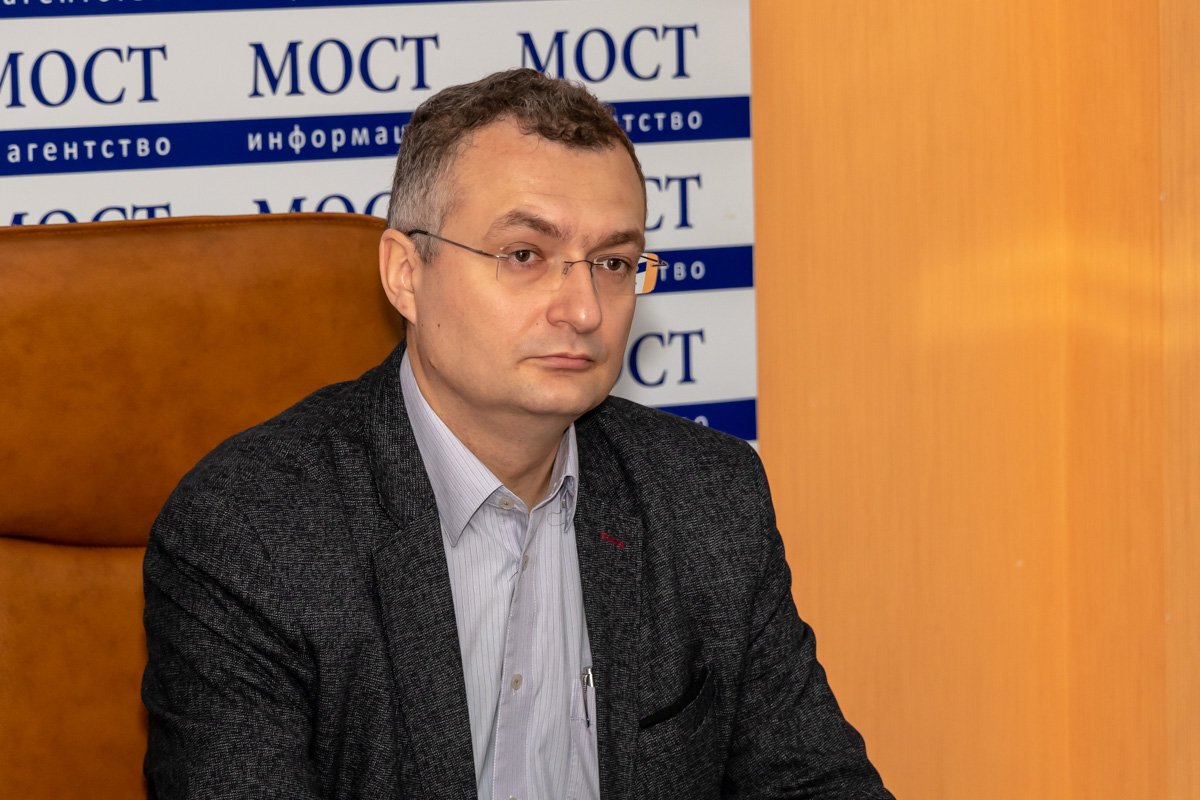 Первый проректор НТУ Александр Азюковский