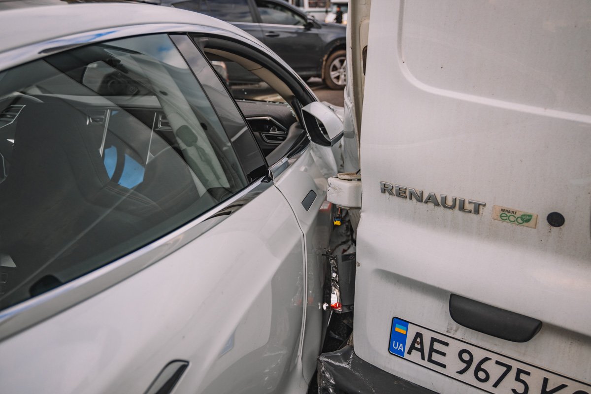 Движение транспорта в сторону правого берега не затруднено