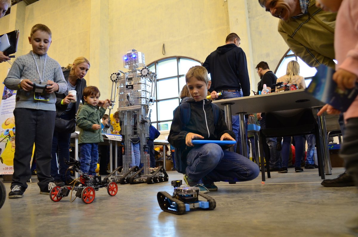 Техническое образование 3.0: в Днепре представят ведущие вузы и современное учебное оборудование 3