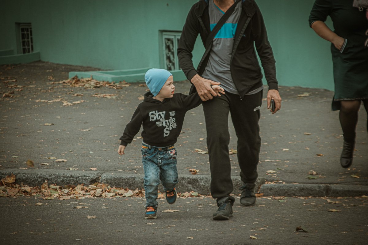 Зикающаяся надпись на толстовке