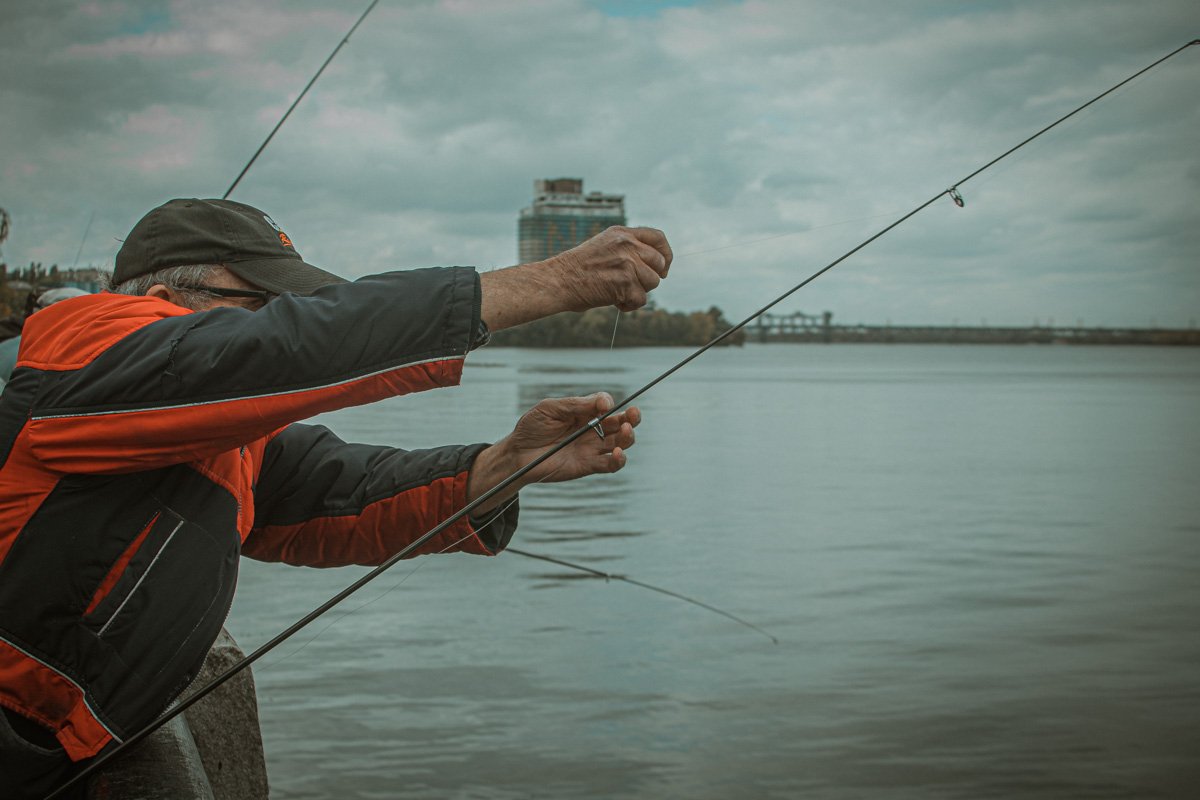 На рыбалке должно быть тихо?