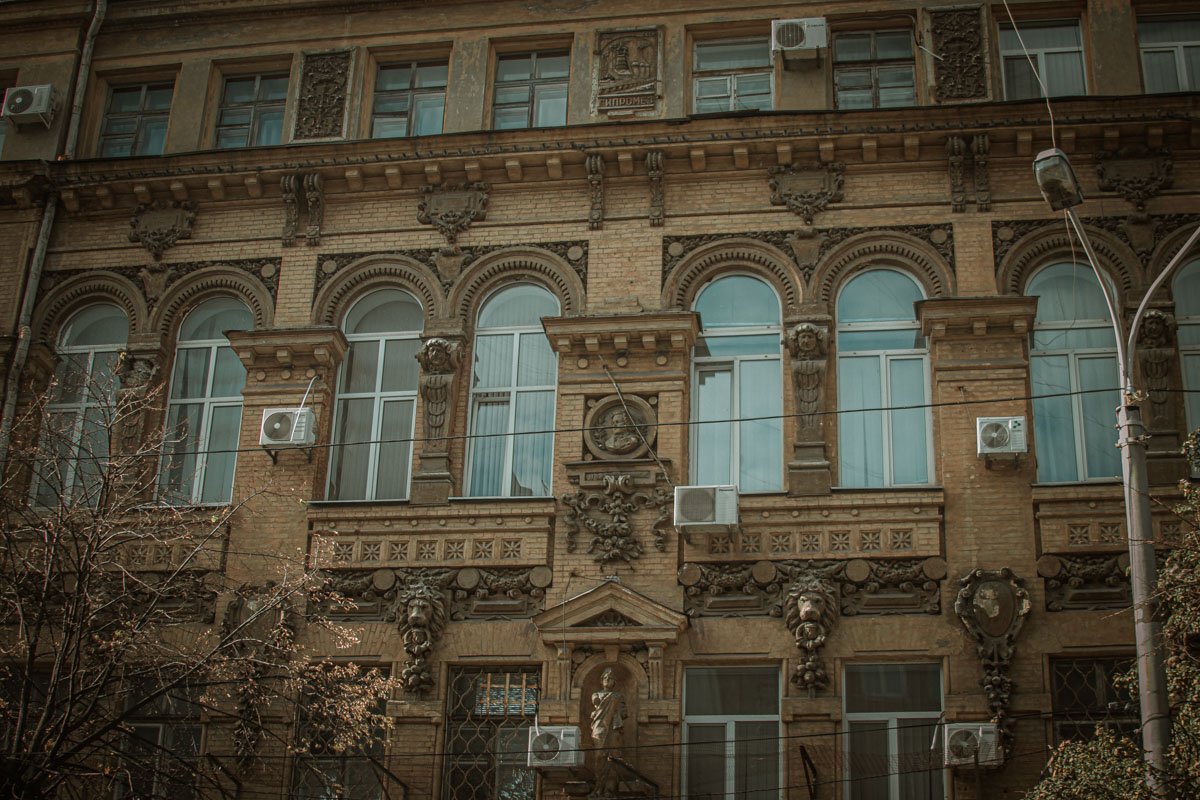 Город, чья история написана на стенах