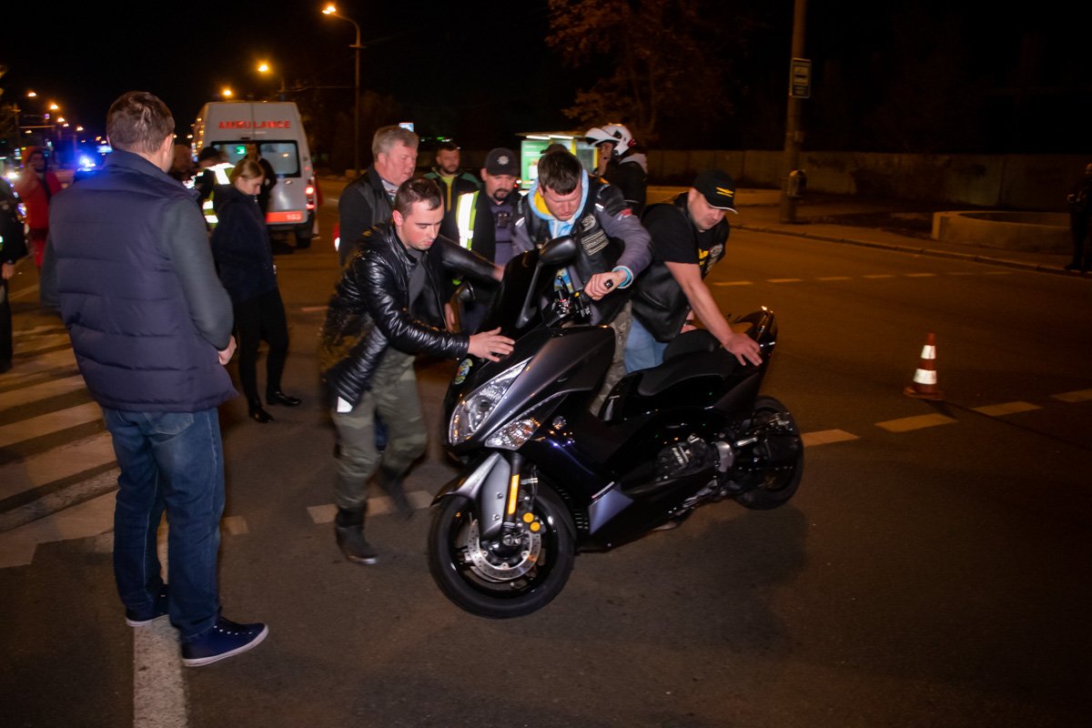 Авария создала препятствия для движения