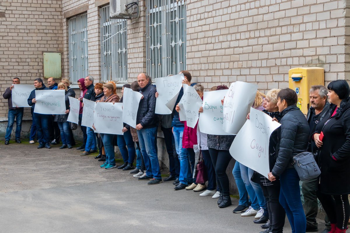 Подозреваемый в краже труб с Интерпайп НТЗ остался под домашним арестом 1