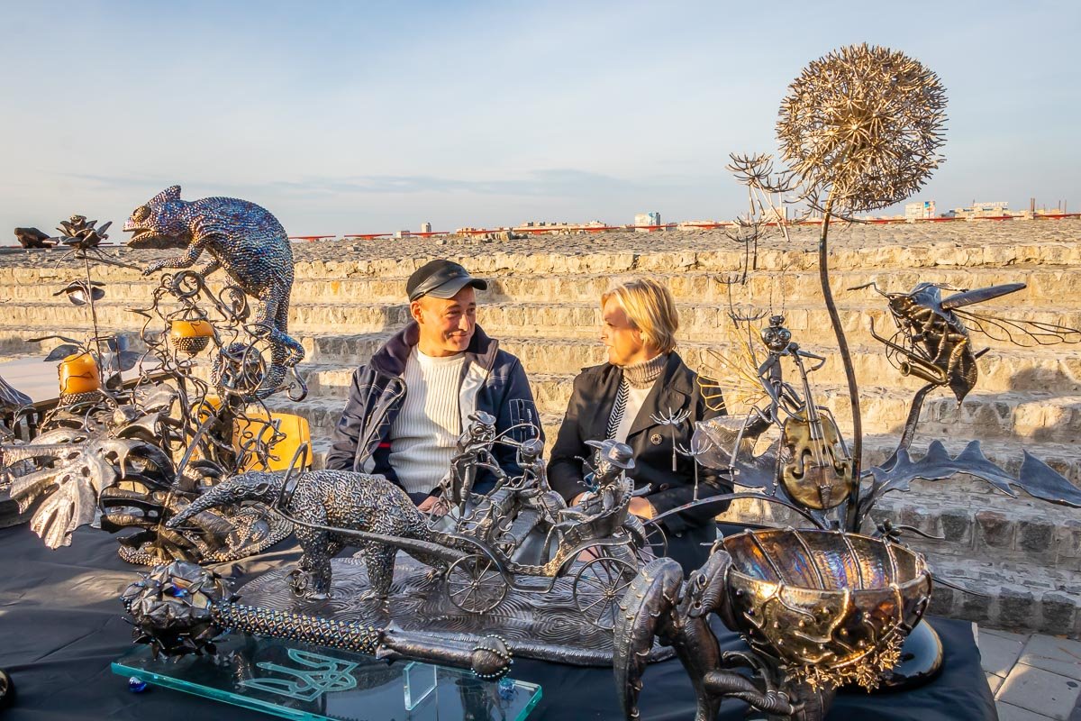 В Днепр приехали 60 мастеров