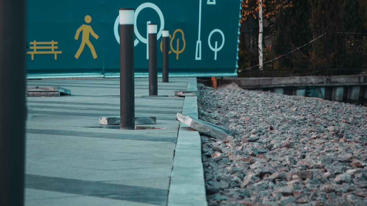 Плитка устала, она хочет уйти Плитка устала, она хочет уйти