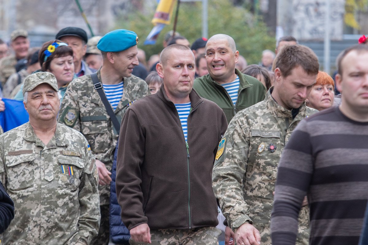 Большинство участников - военные Большинство участников - военные
