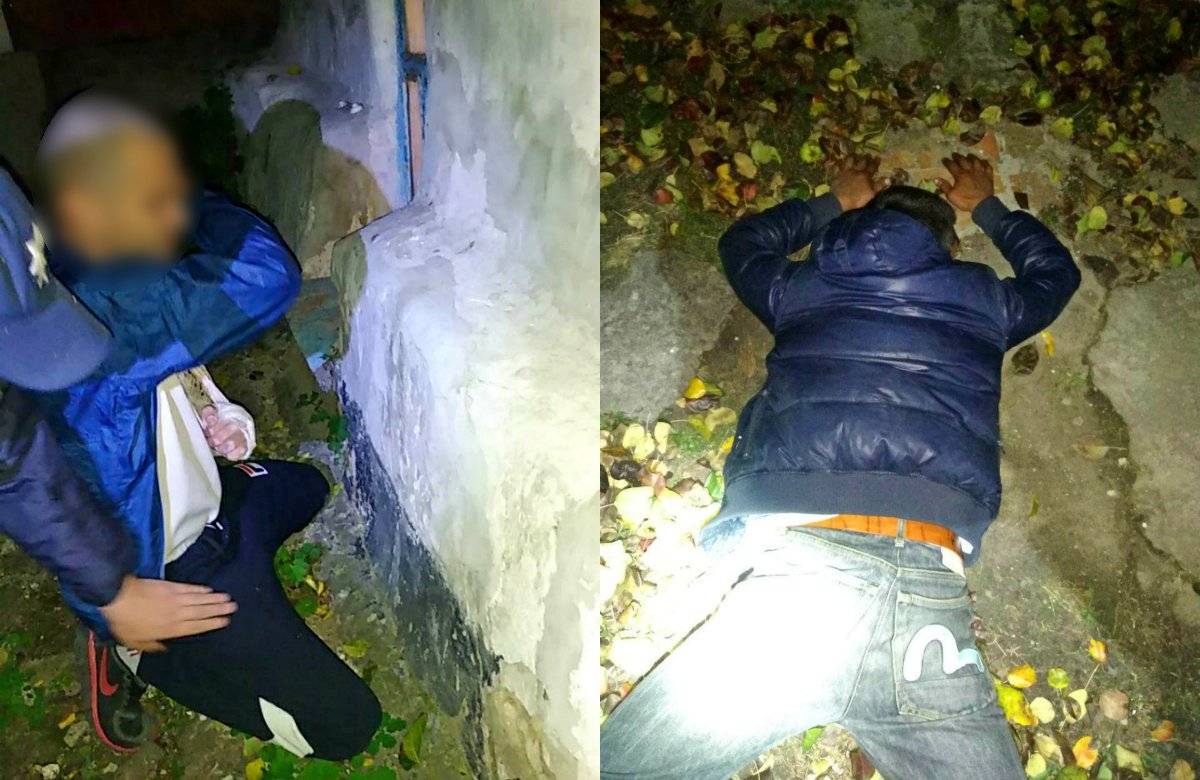 Обоих задержали и доставили в райотдел для выяснения всех обстоятельств Обоих задержали и доставили в райотдел для выяснения всех обстоятельств