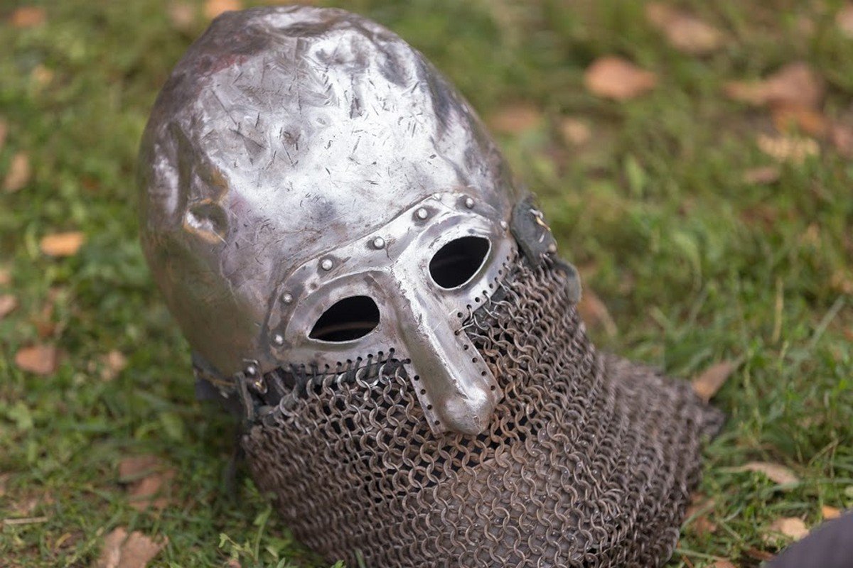 Железные доспехи