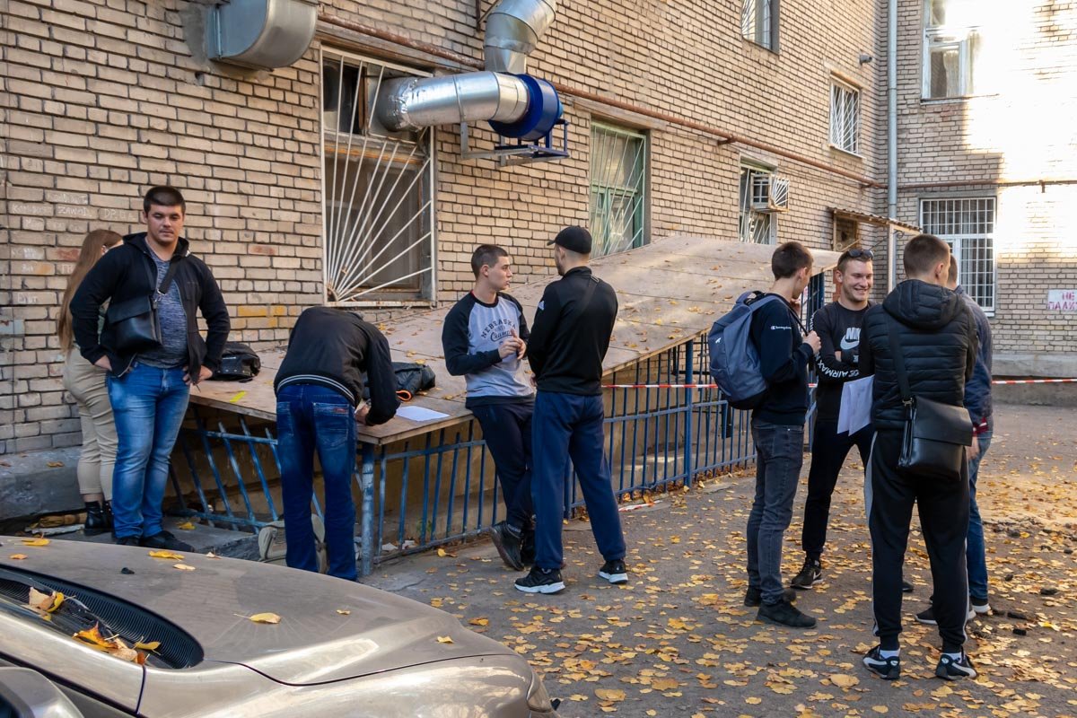 Сегодня забрать свои вещи посчастливилось тем, кто жил на 5-м этаже