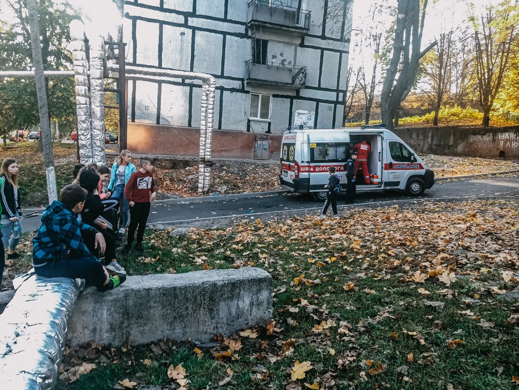 За всем происходящим наблюдали дети