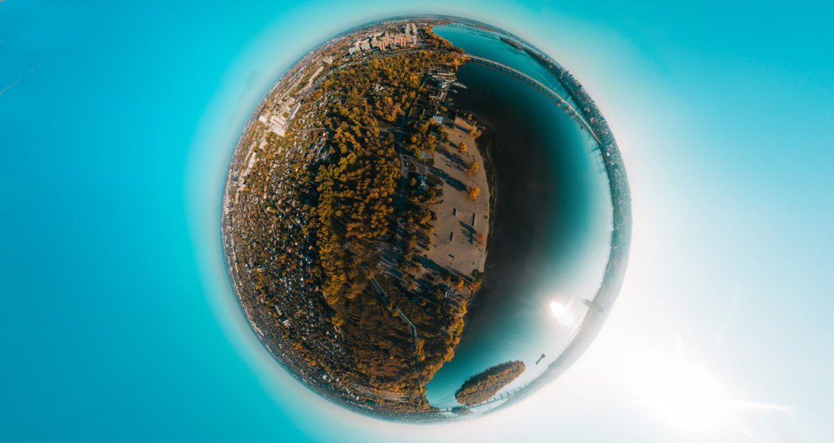 Какая жалость, если эта планетка расколется. Она же такая хорошая Какая жалость, если эта планетка расколется. Она же такая хорошая