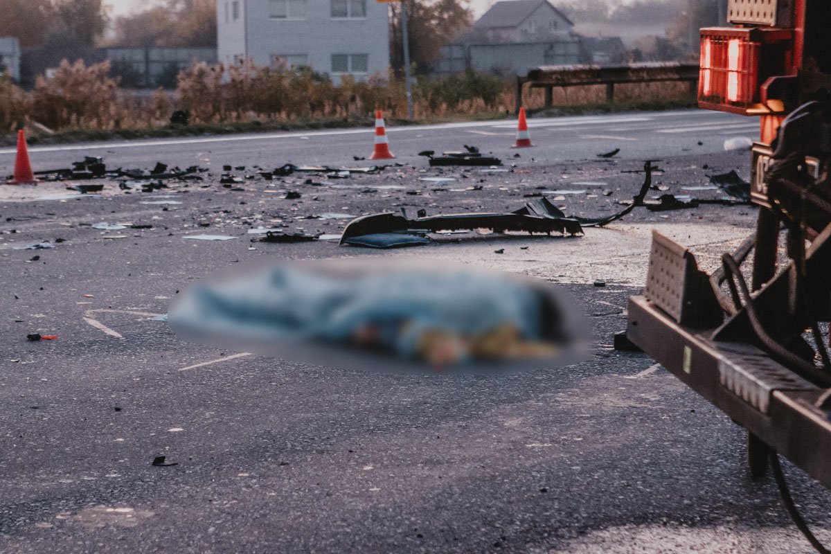 В ДТП на Полтавском шоссе погиб сотрудник полиции