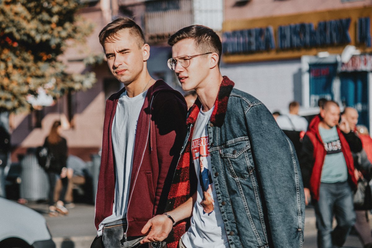 Решение трудных задач обязательно найдется, если поделиться с другом