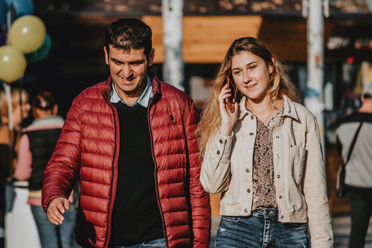 Оставайтесь с близкими на связи