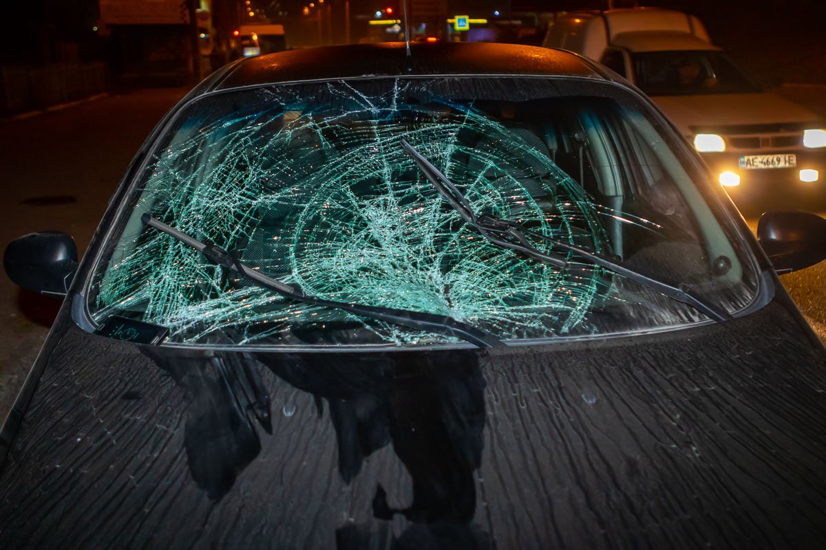 Повреждения автомобиля