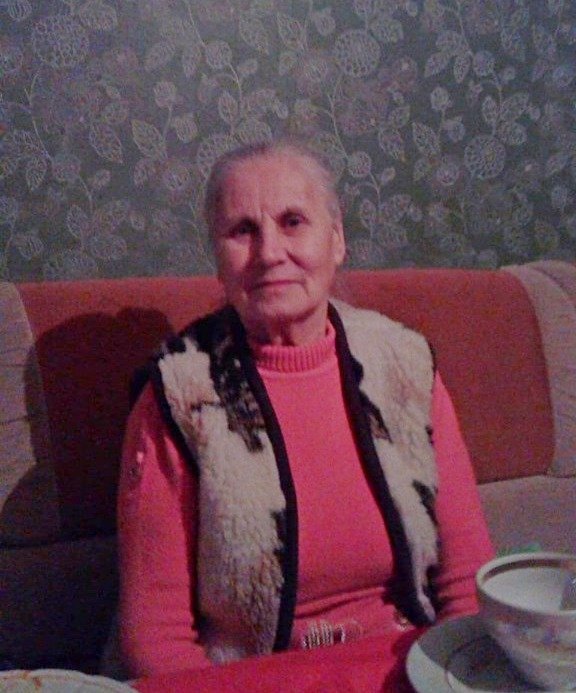 Ольга Григорьевна живет на улице Садовниченко в поселке Мирном Ольга Григорьевна живет на улице Садовниченко в поселке Мирном