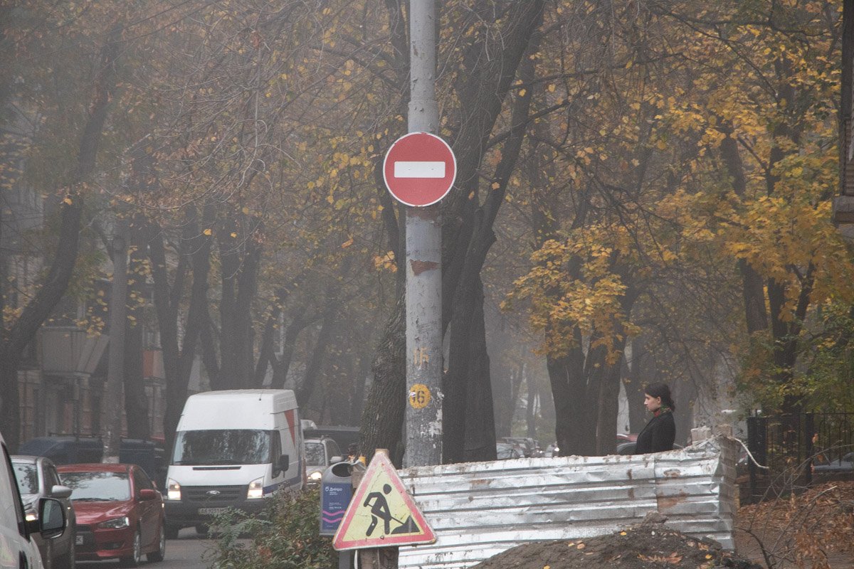 Привет. Это - знак 3.21 и он запрещает тебе ехать сюда Привет. Это - знак 3.21 и он запрещает тебе ехать сюда