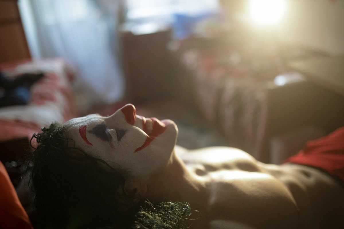 Единственный способ жить в этом мире — это жить без правил