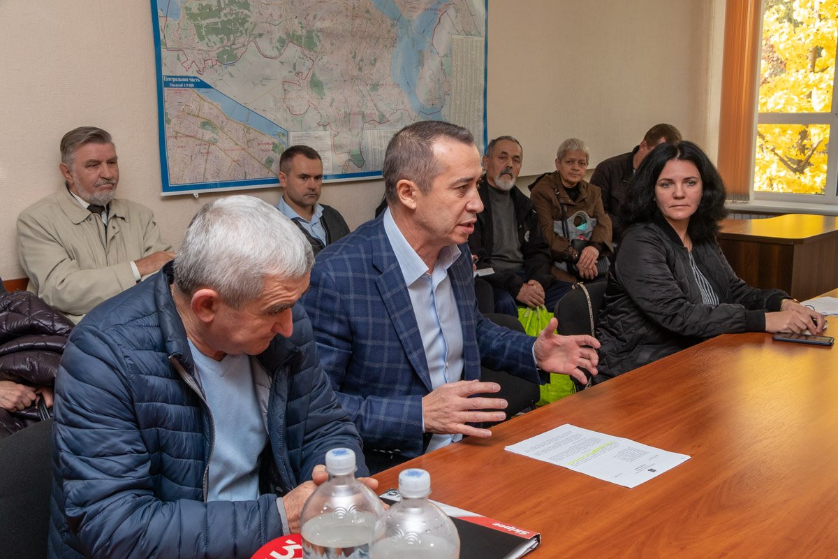 Почему мы переключаем людей от поставщика дешевого тепла к поставщику дорогого тепла?