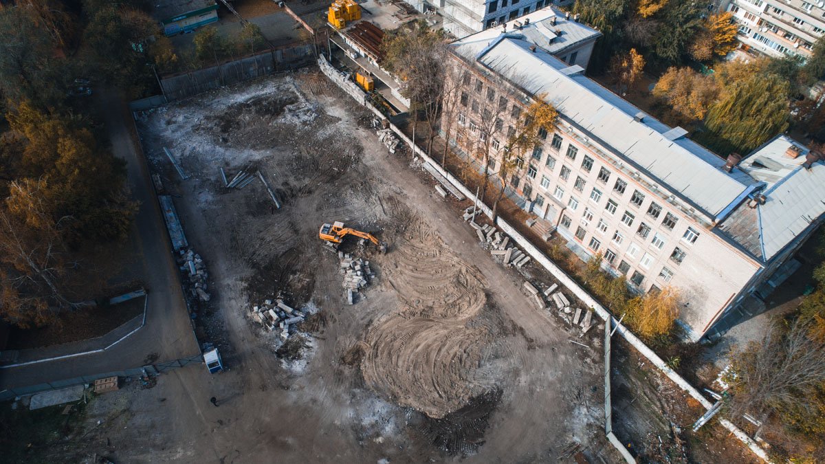 Работы продолжаются Работы продолжаются