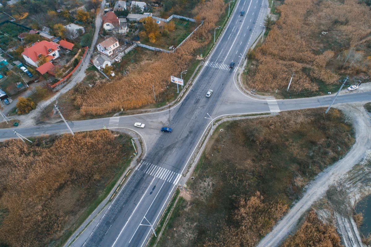 Недавно тут произошло ДТП, в котором погиб полицейский Недавно тут произошло ДТП, в котором погиб полицейский