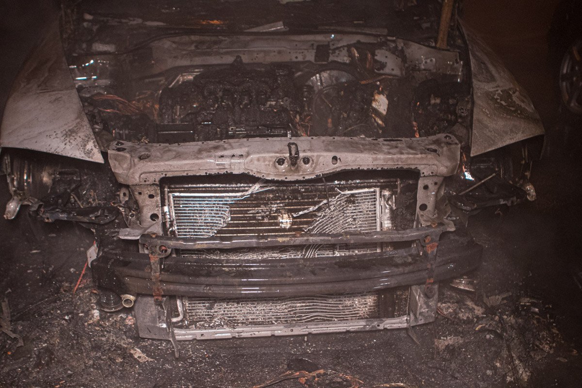 Вряд ли машину можно восстановить Вряд ли машину можно восстановить