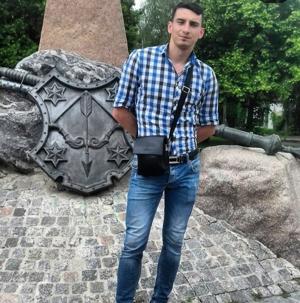 В Днепре парень-полицейский ударился головой и впал в кому: очень нужна помощь 1