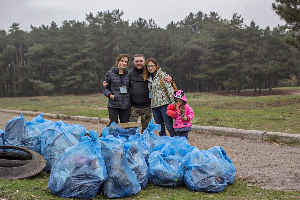 Труд объединяет