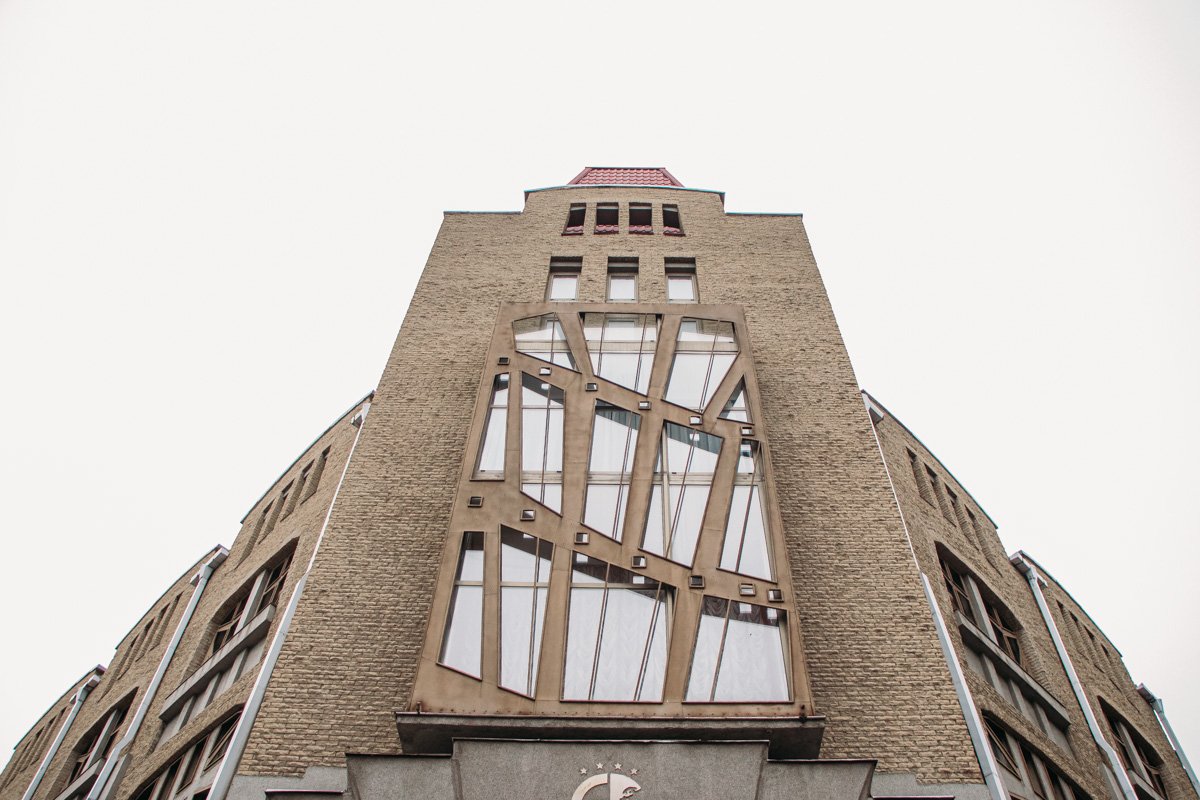 Поднимайте голову, вокруг много прекрасного Поднимайте голову, вокруг много прекрасного