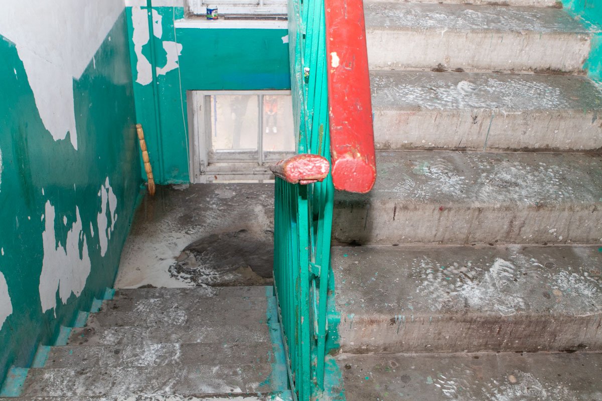 Горячая вода стекала с чердака Горячая вода стекала с чердака