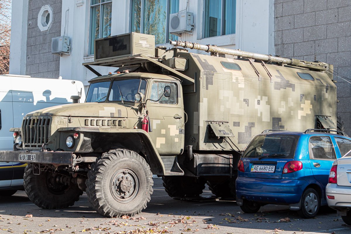До тех пор, пока на место ехали правоохранители, ситуацию контролировала военизированная охрана До тех пор, пока на место ехали правоохранители, ситуацию контролировала военизированная охрана