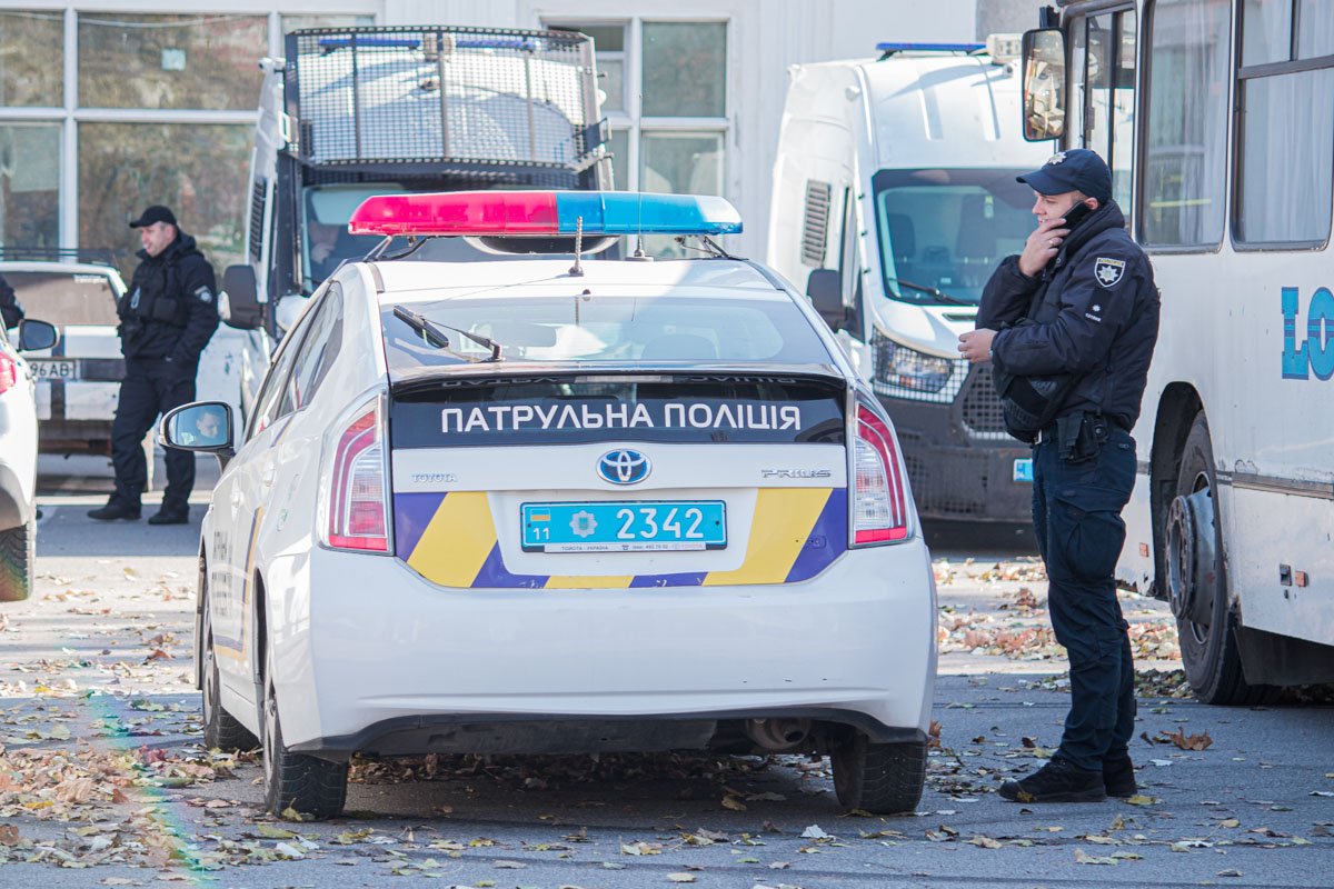 Операция по задержанию последних продолжается Операция по задержанию последних продолжается