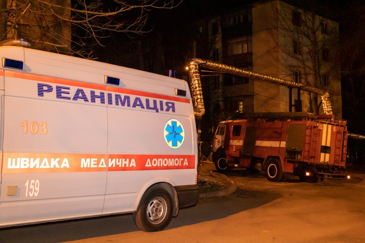 Пострадавшую бездомную передали медикам, которые госпитализоровали ее в городскую больницу №2