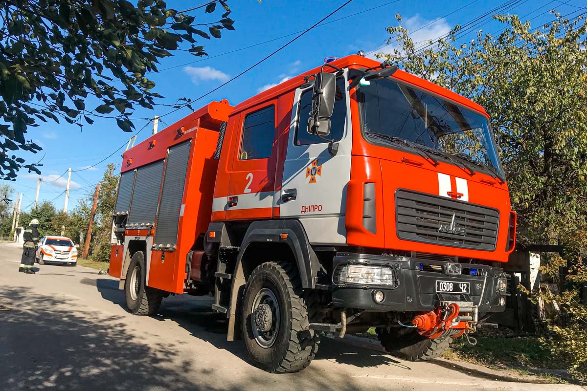 Огонь тушили около 20 минут Огонь тушили около 20 минут