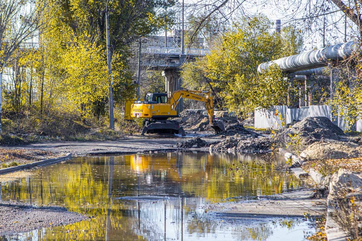 Улица превратилась в сплошное болото