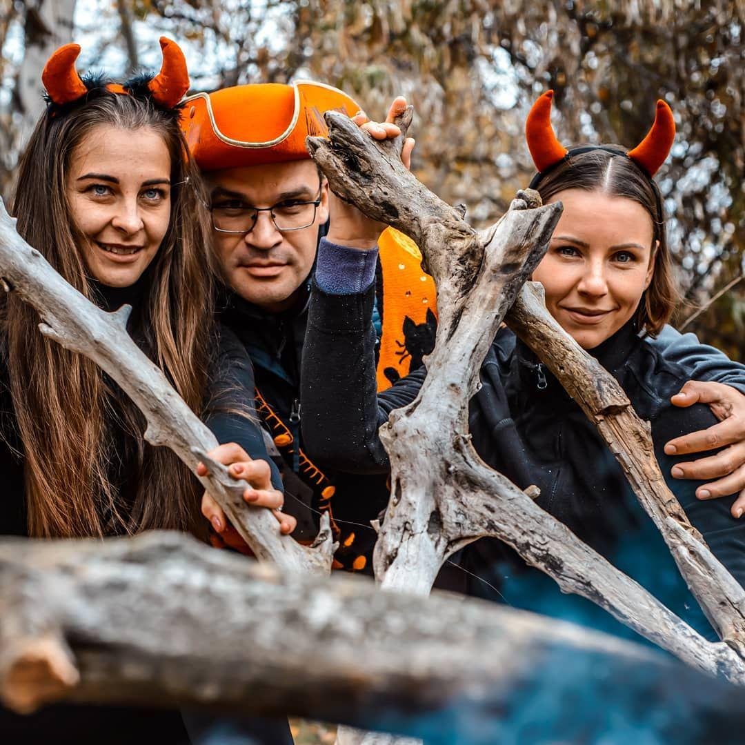 Чертовки на охоте 