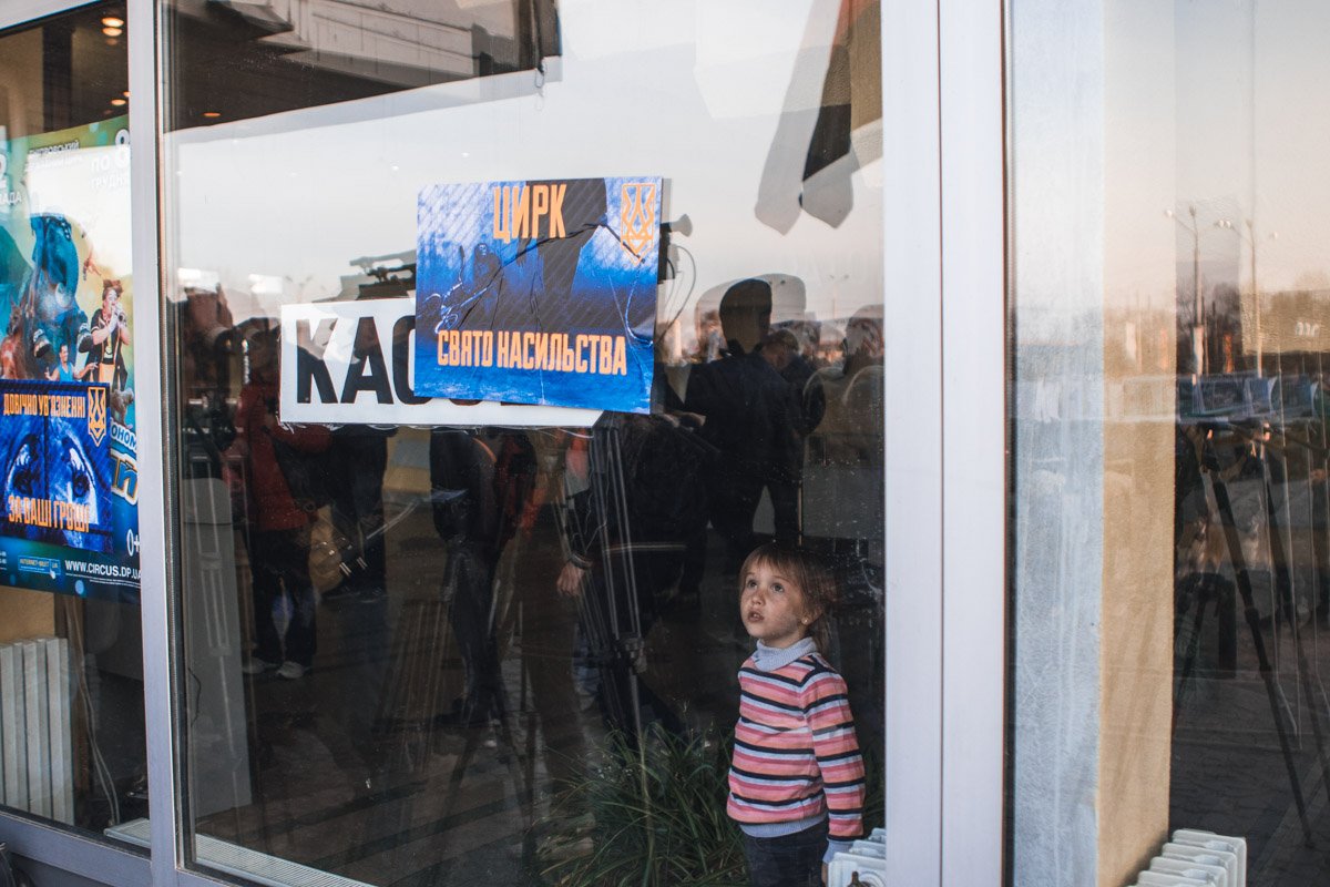 Малышка, ты еще сможешь вырасти хорошим человеком